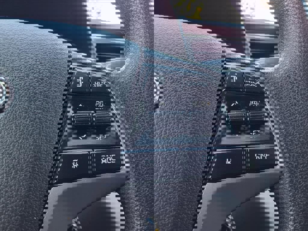 Used 2018 Hyundai Elantra SEL image 30