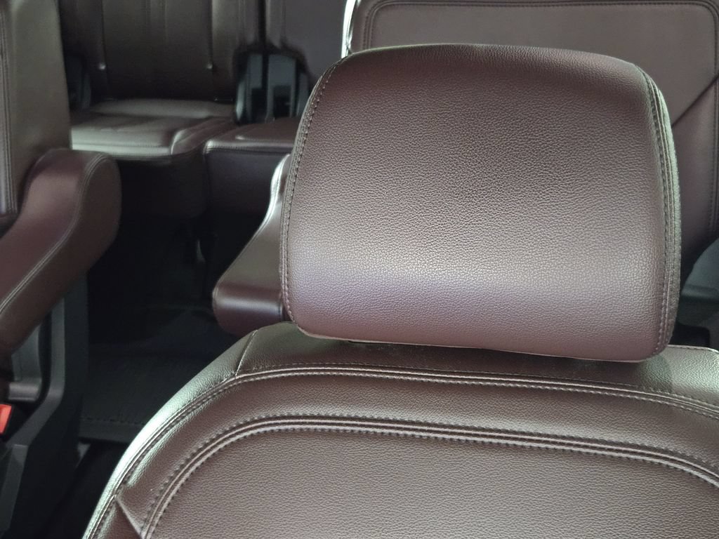 Used 2023 Ford Expedition Max Limited RWD image 26