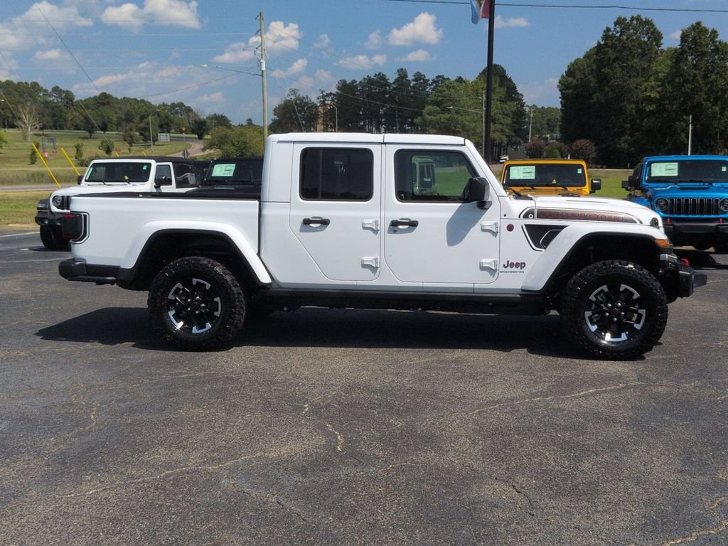 New 2026 Jeep Gladiator Sport AWD/4WD image 3