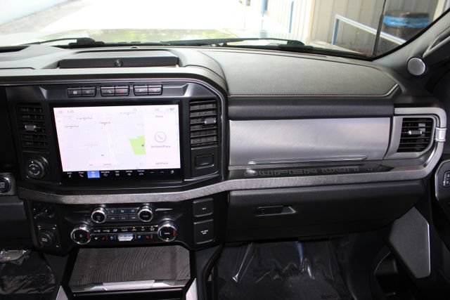 Used 2024 Ford F250 Platinum w/ FX4 Off-Road Package AWD/4WD image 28