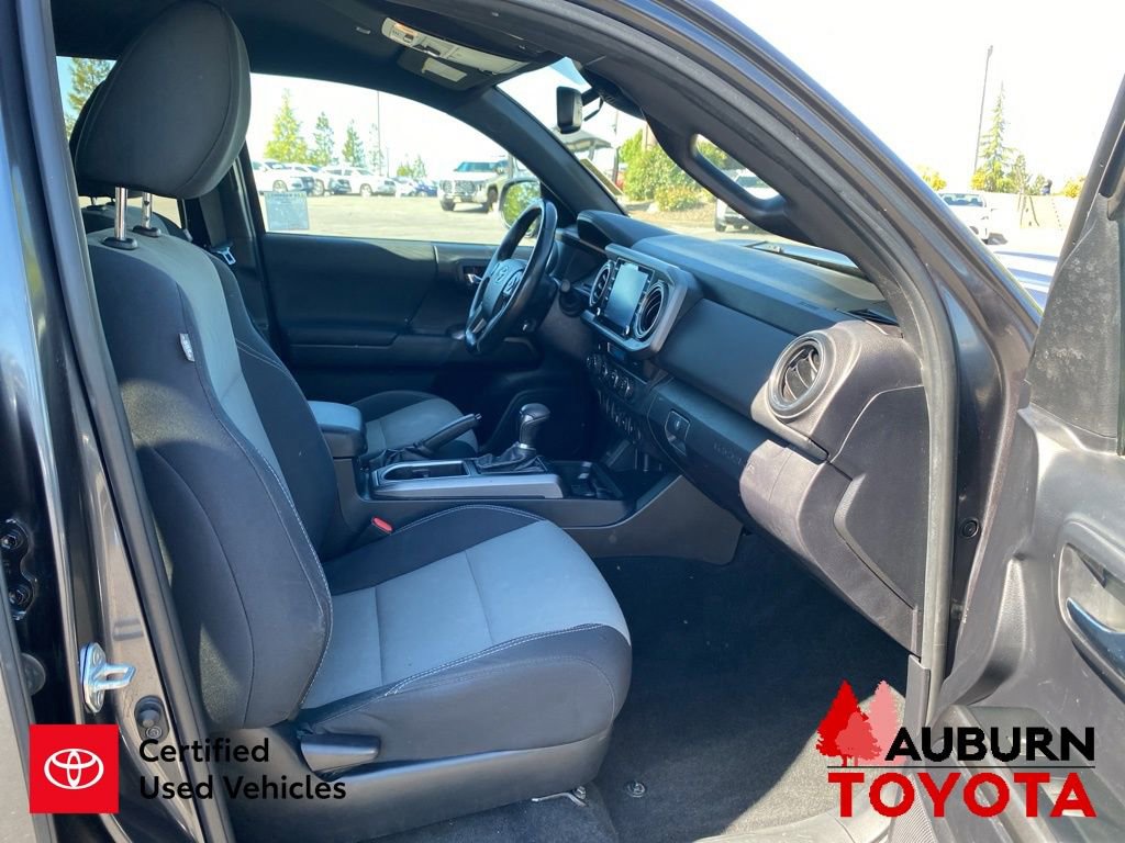 Certified 2021 Toyota Tacoma TRD Sport w/ Technology Package AWD/4WD image 14