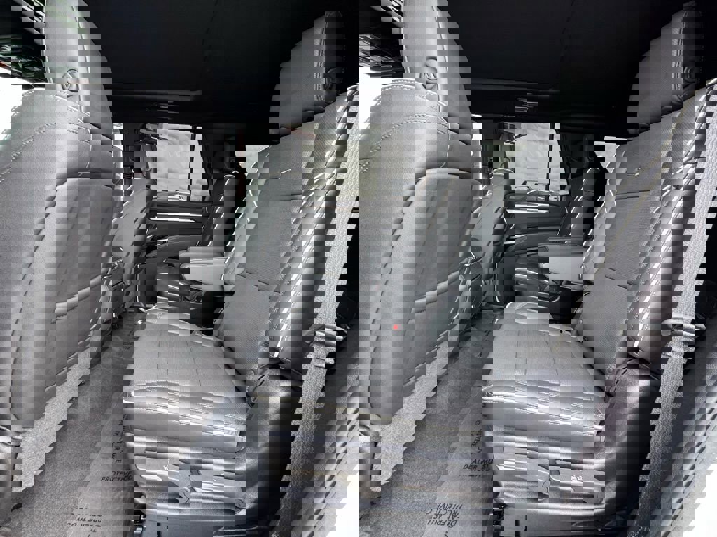 Certified 2025 Cadillac Escalade Premium Luxury w/ Touring Package image 34