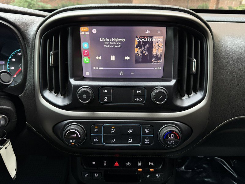 Used 2021 GMC Canyon Denali image 24