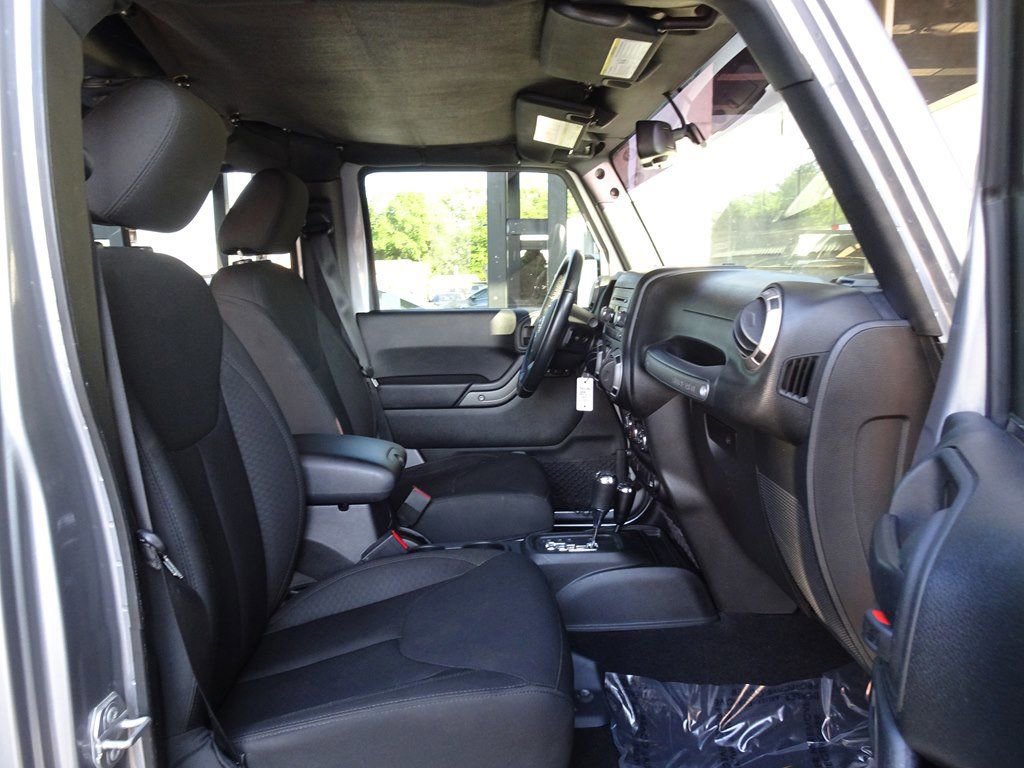 Used 2017 Jeep Wrangler Unlimited Sport w/ Quick Order Package 24S image 12