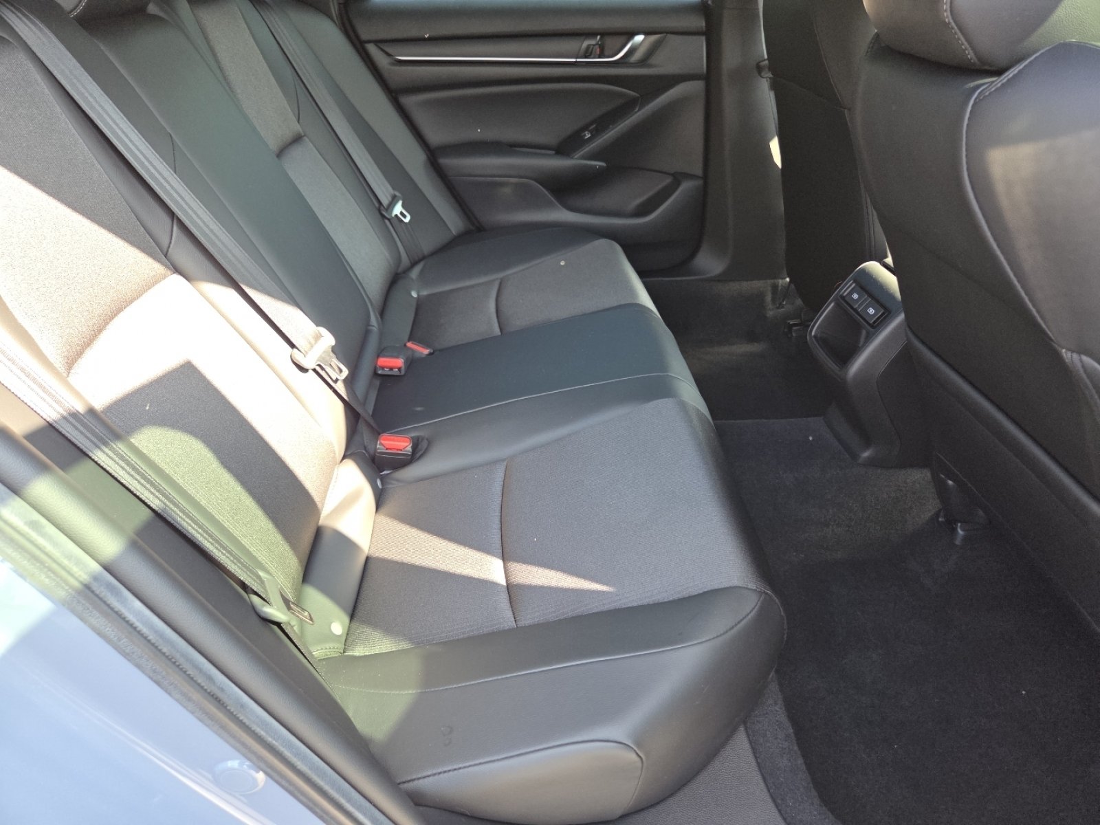 Used 2022 Honda Accord Sport image 23