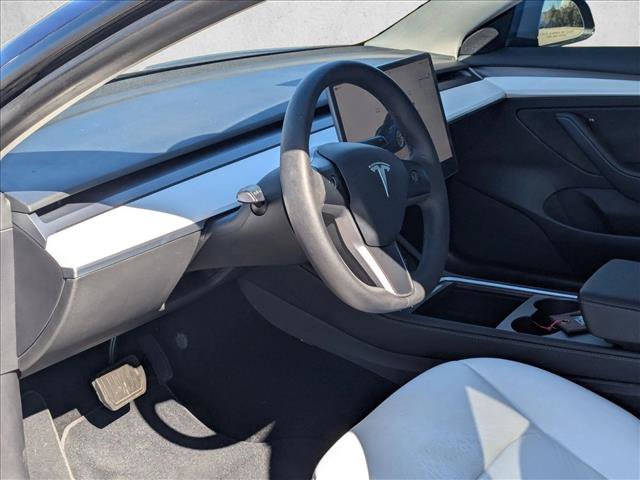 Used 2022 Tesla Model 3 Long Range image 10