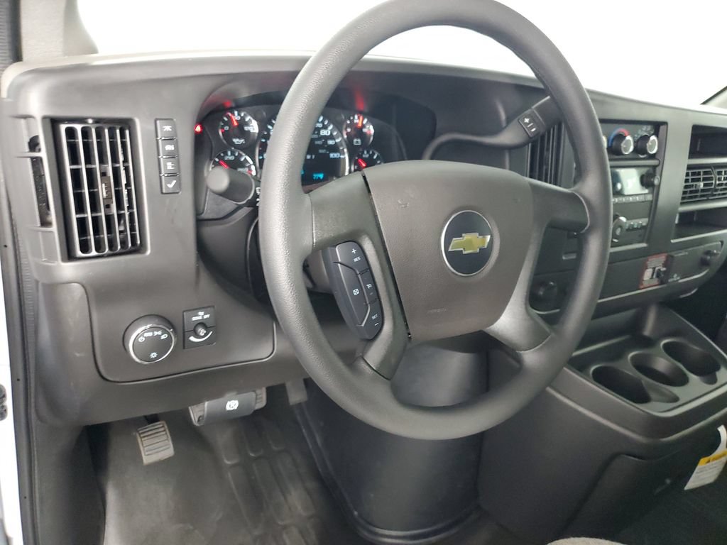 New 2026 Chevrolet Express 2500 w/ Driver Convenience Package RWD image 19