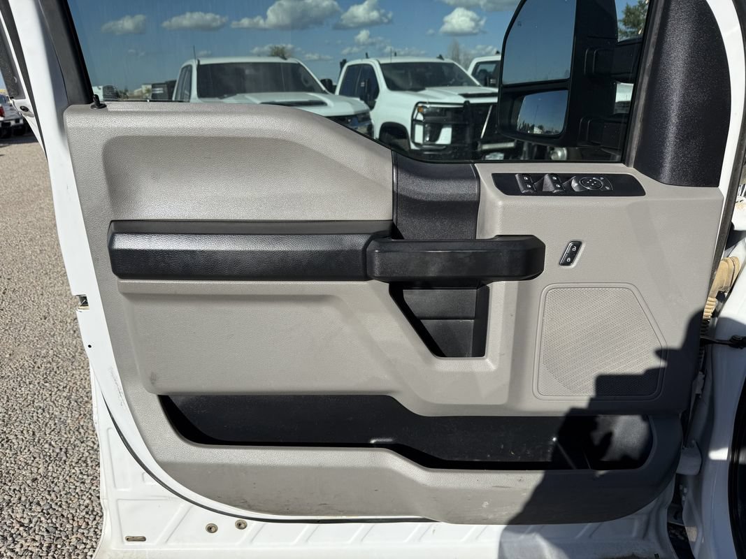 Used 2018 Ford F250 XL w/ Power Equipment Group AWD/4WD image 29