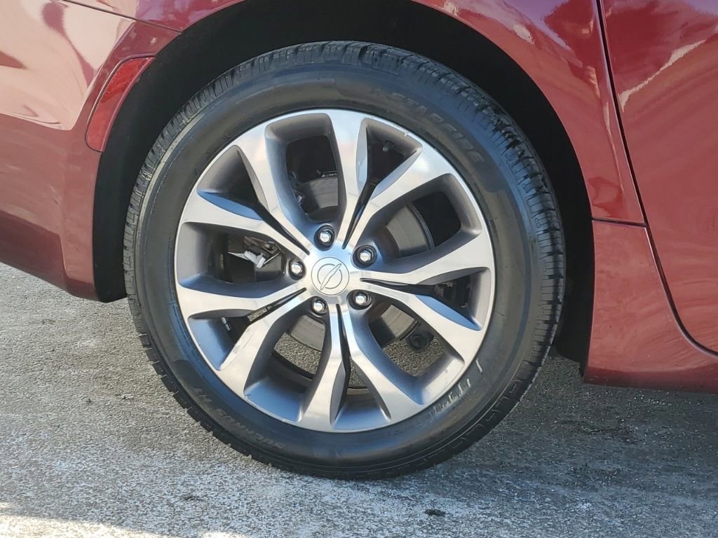 Used 2018 Chrysler Pacifica Limited image 9