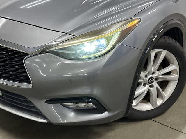 Used 2018 INFINITI QX30 Premium w/ Technology Package FWD image 31