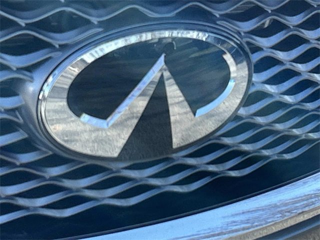 Used 2025 INFINITI QX50 Luxe image 10