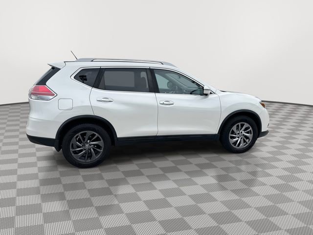 Used 2016 Nissan Rogue SL w/ SL Premium Package AWD/4WD image 10