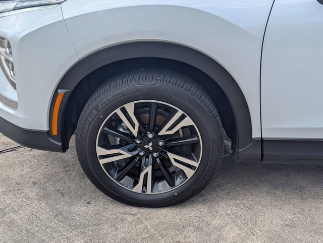 New 2026 Mitsubishi Eclipse Cross SE AWD/4WD image 9