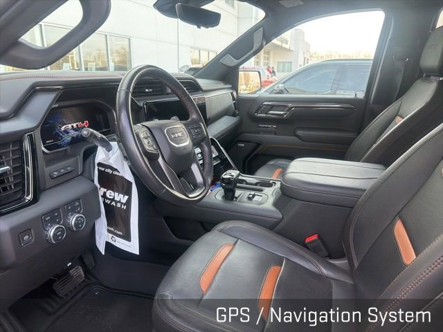 Used 2023 GMC Sierra 1500 AT4 w/ AT4 Premium Package image 11