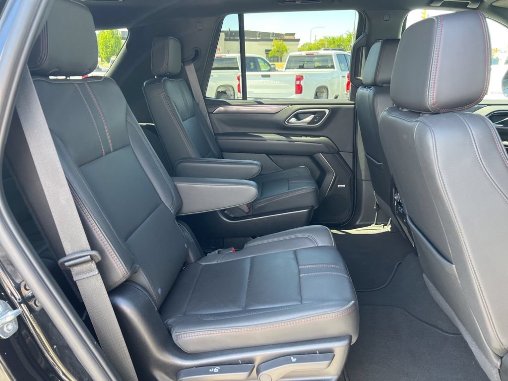 Used 2024 Chevrolet Tahoe RST w/ Luxury Package AWD/4WD image 24