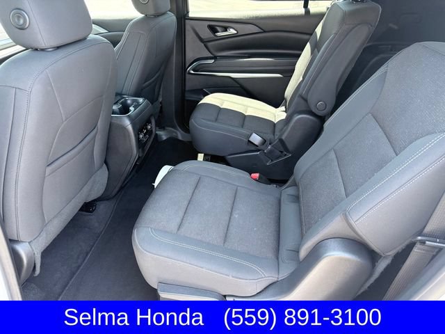 Used 2024 Chevrolet Traverse LT AWD/4WD image 8