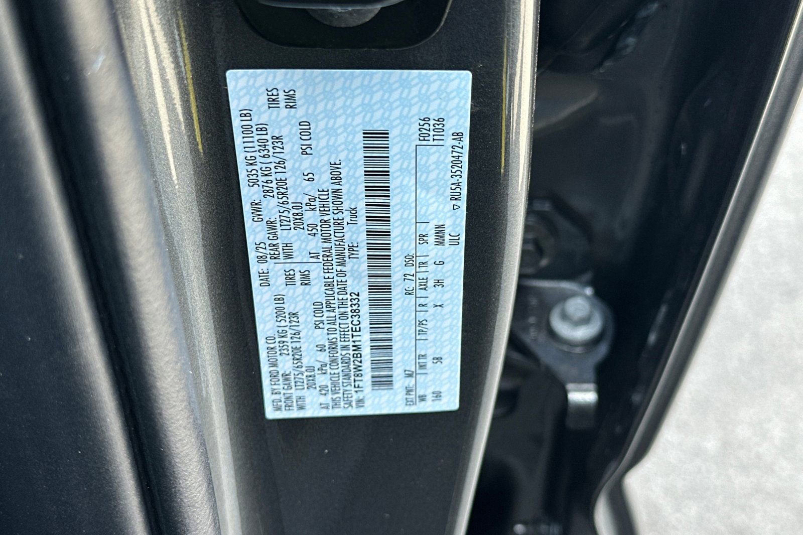 New 2026 Ford F250 Lariat w/ Black Appearance Package image 35