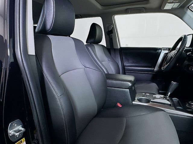 Used 2019 Toyota 4Runner SR5 Premium AWD/4WD image 30