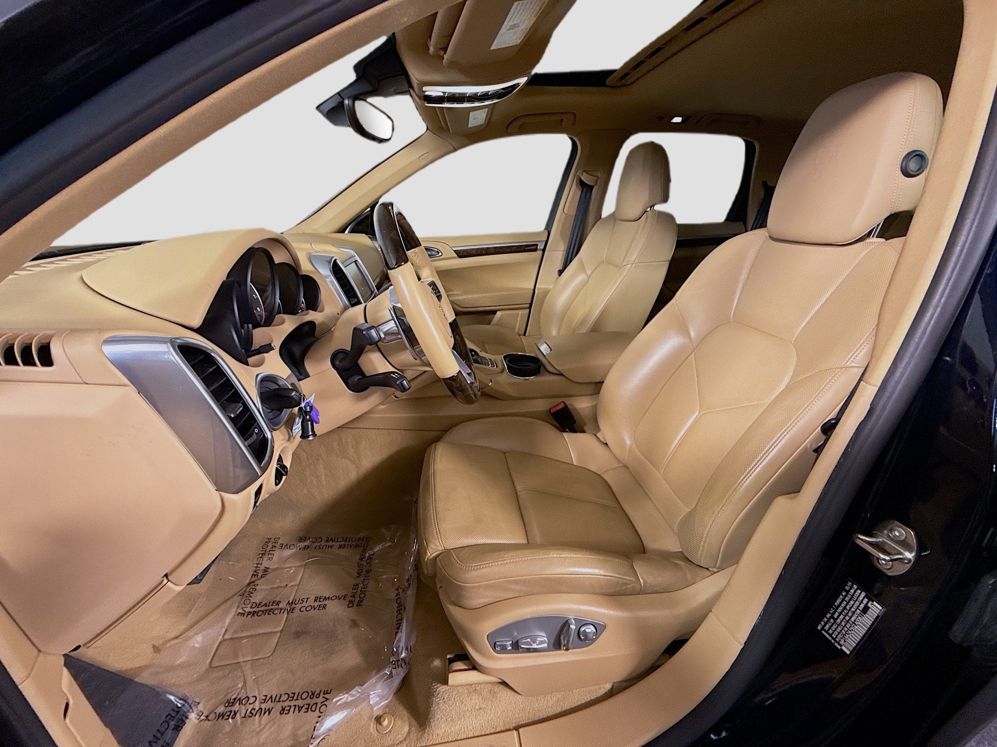 Used 2016 Porsche Cayenne image 20