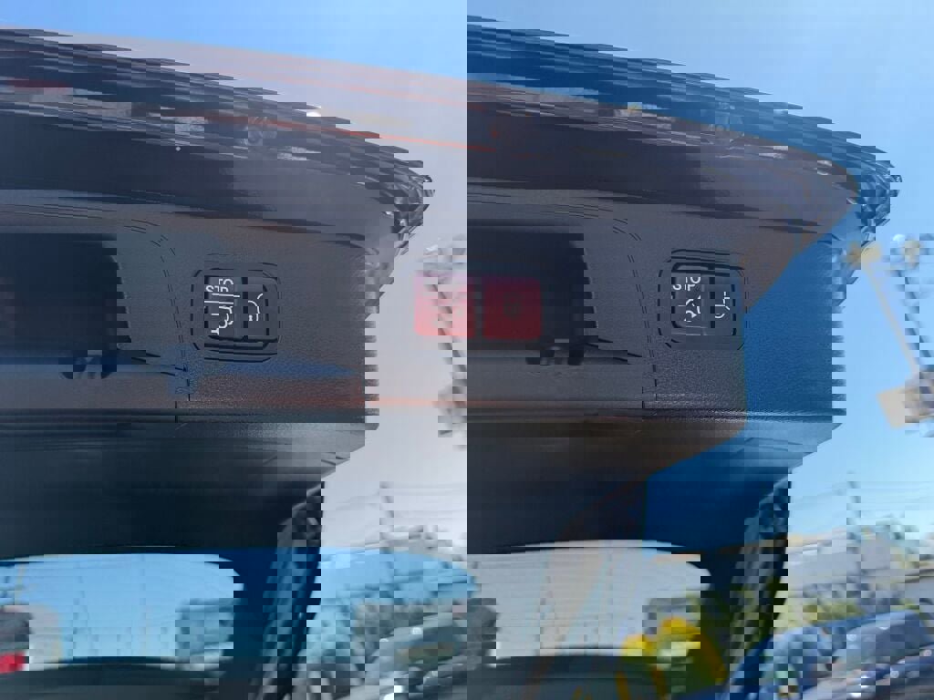 Used 2019 Mercedes-Benz GLC 43 AMG 4MATIC image 31