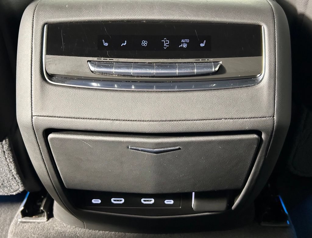 Used 2021 Cadillac Escalade Sport w/ Driver Assist Tech Package AWD/4WD image 21