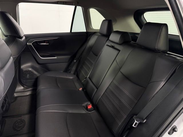 Used 2024 Toyota RAV4 Limited image 16