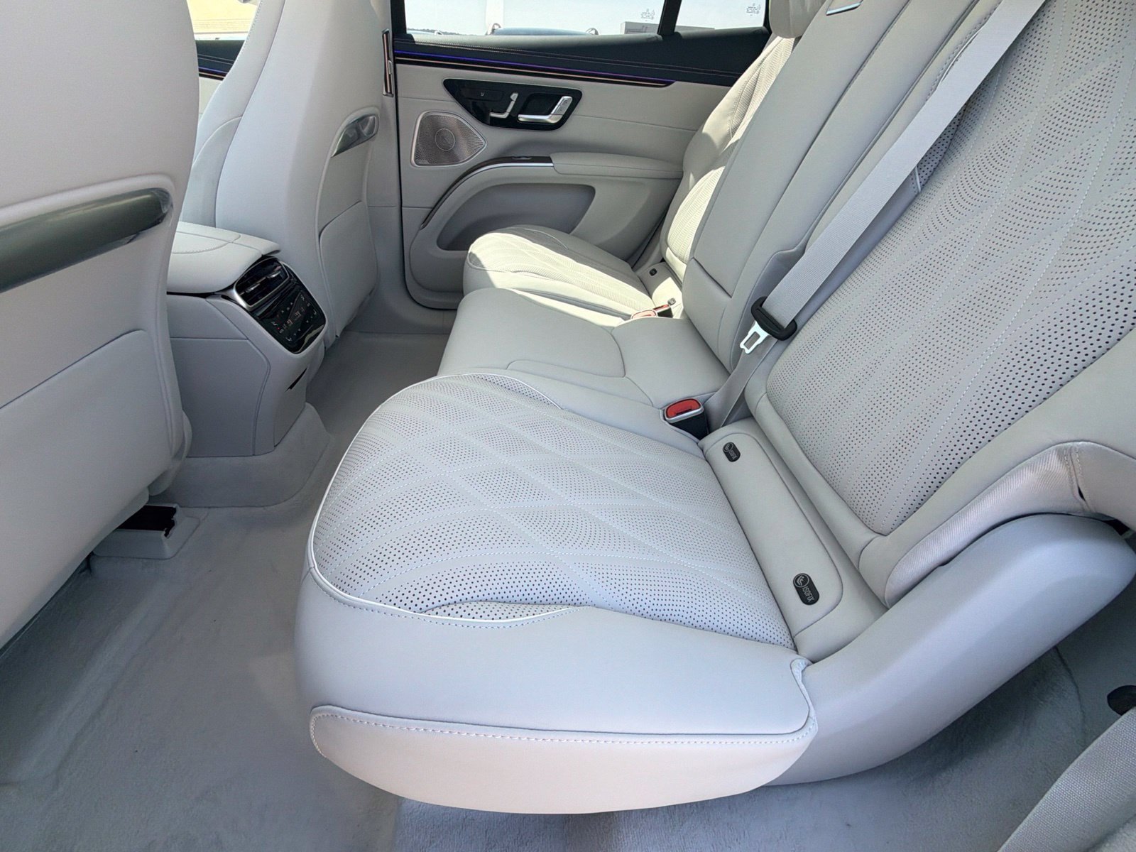 New 2027 Mercedes-Benz EQS 400 4MATIC SUV image 27