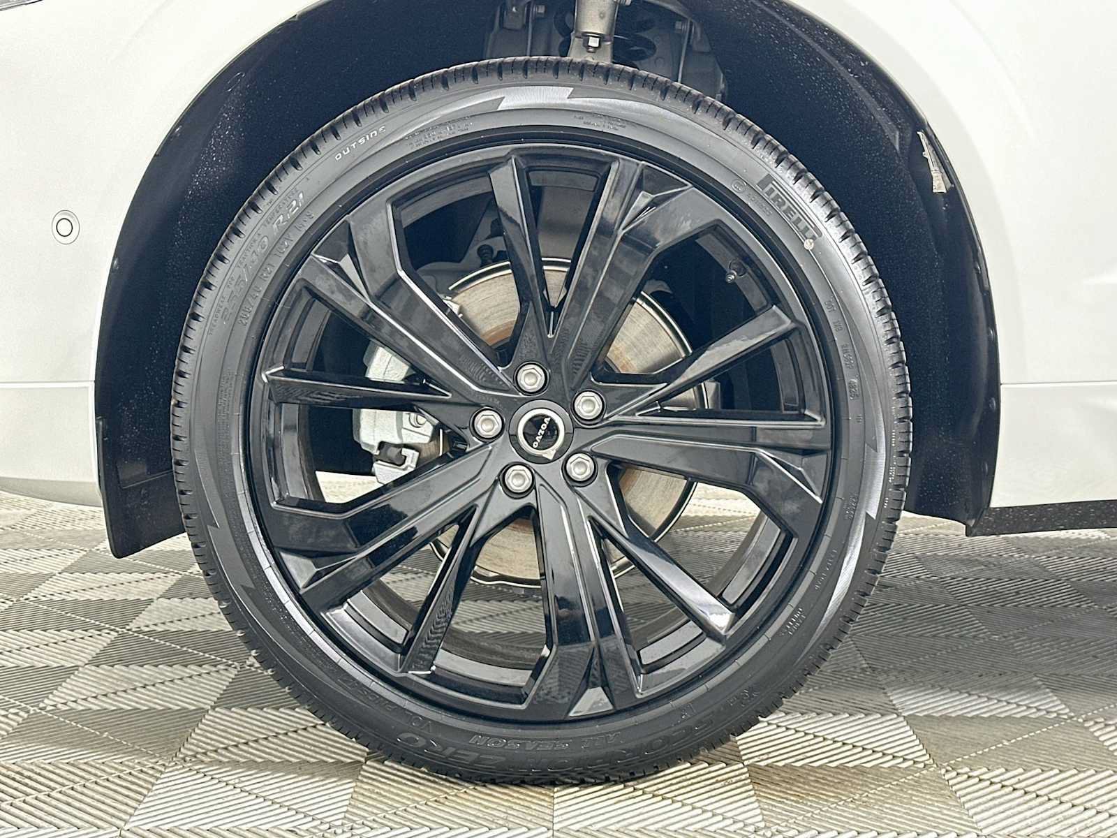New 2026 Volvo XC60 B5 Ultra w/ Climate Package PRO AWD/4WD image 29
