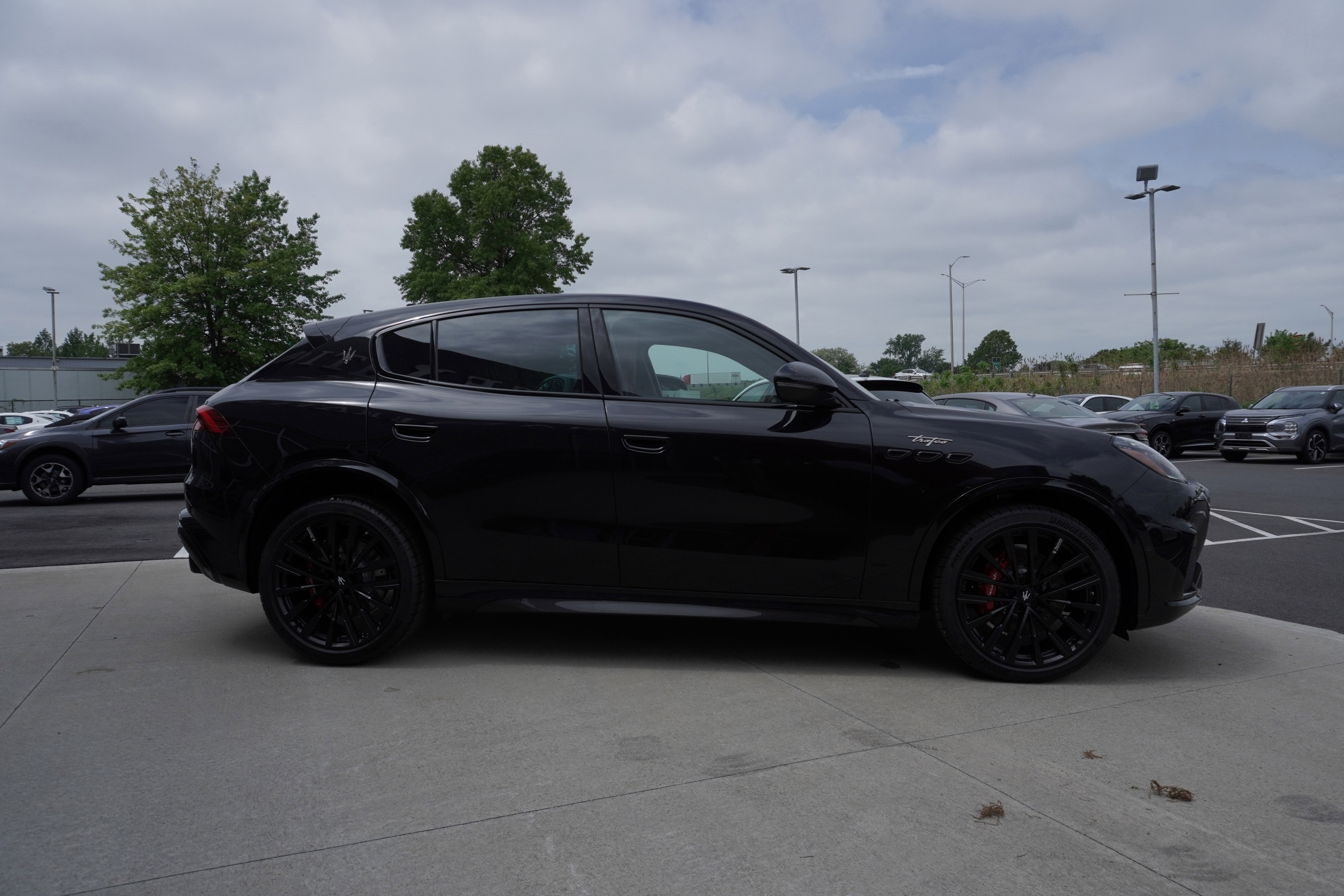 New 2025 Maserati Grecale Trofeo image 5