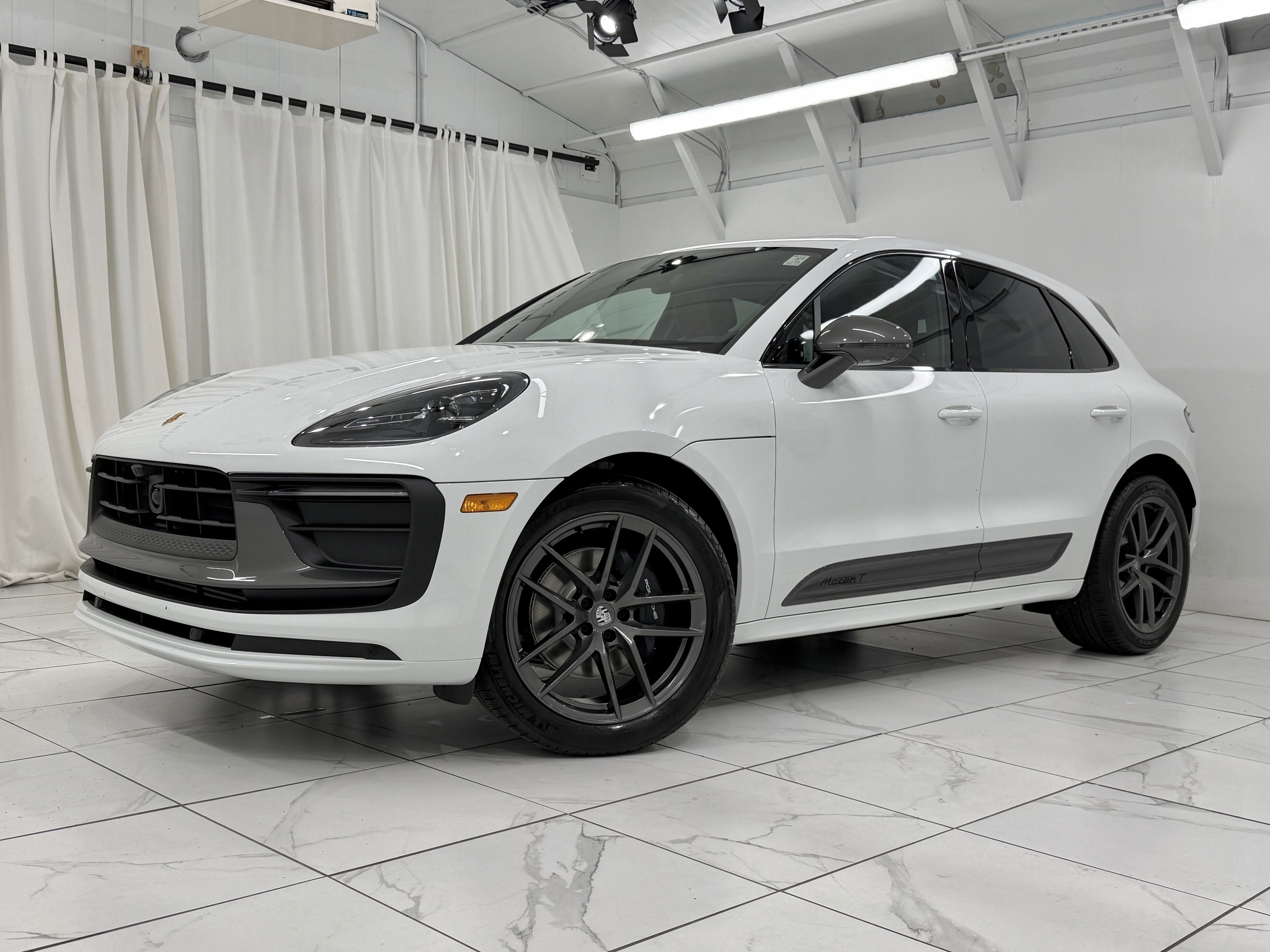 New 2026 Porsche Macan Turbo image 6