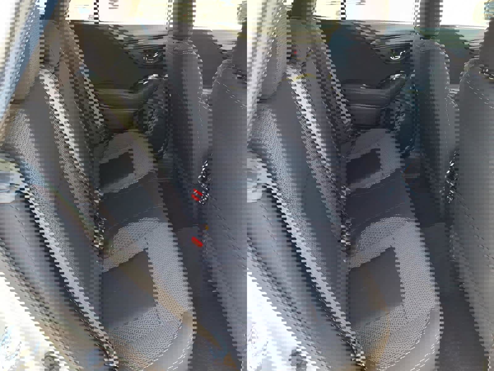 Certified 2025 Subaru Outback Premium w/ Popular Package #1A image 22