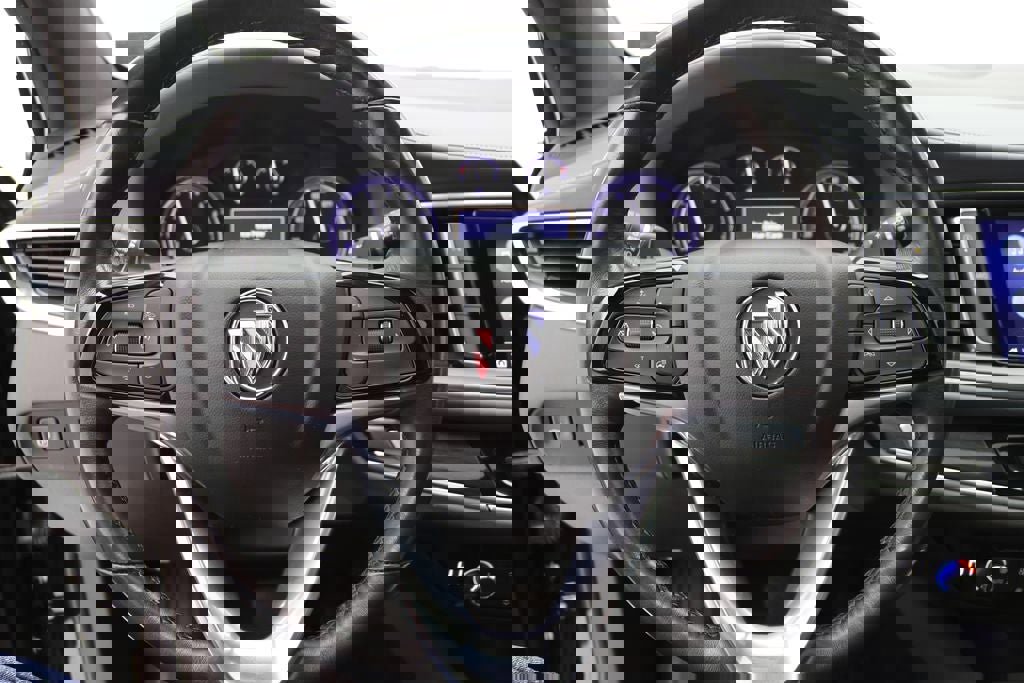 Used 2023 Buick Enclave Essence w/ Experience Buick Package image 18