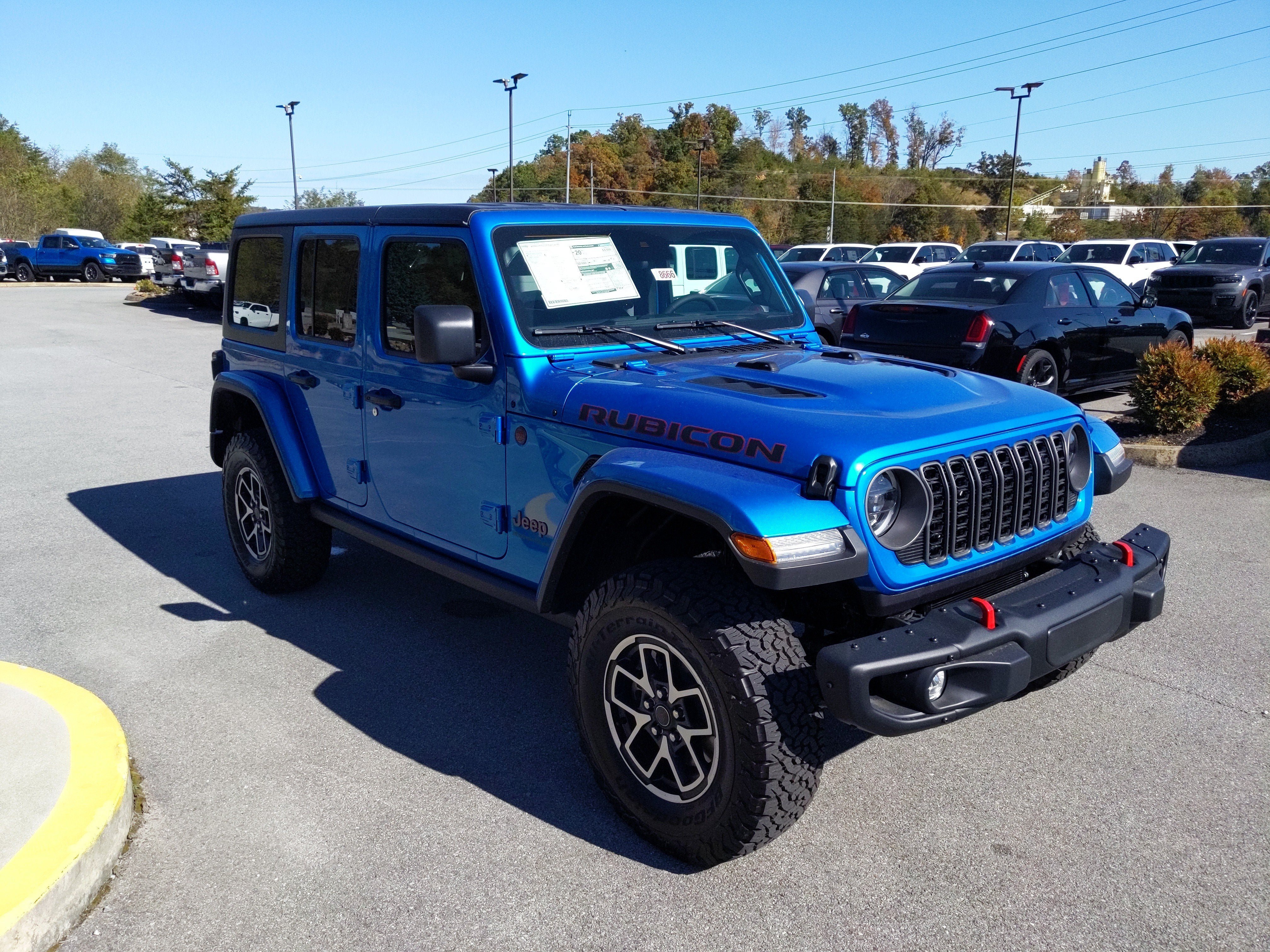 New 2025 Jeep Wrangler Unlimited Rubicon w/ Steel Bumper Group AWD/4WD image 4