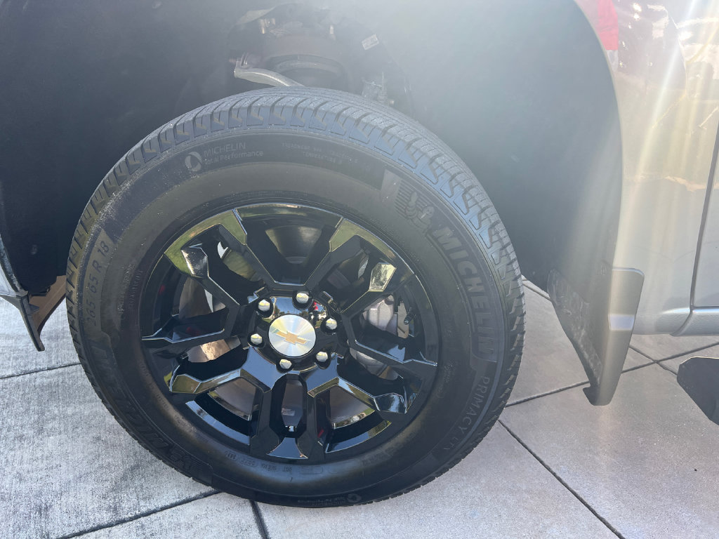 Used 2024 Chevrolet Silverado 1500 LT RWD image 23