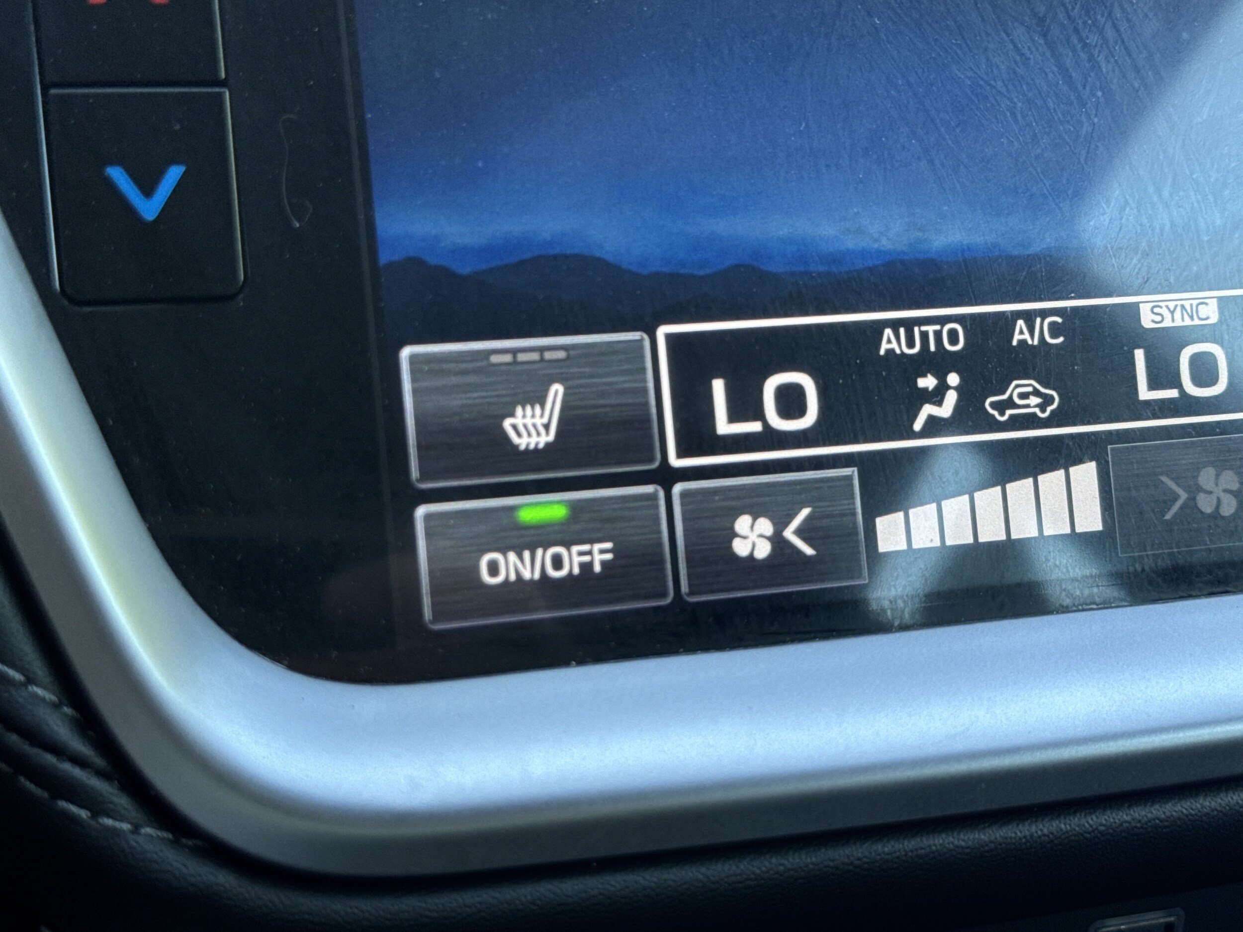 Used 2023 Subaru Legacy Premium AWD/4WD image 17