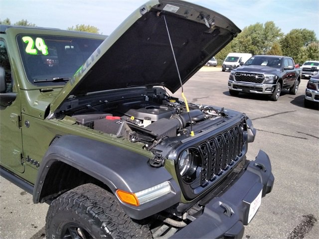 Used 2024 Jeep Wrangler Willys image 11