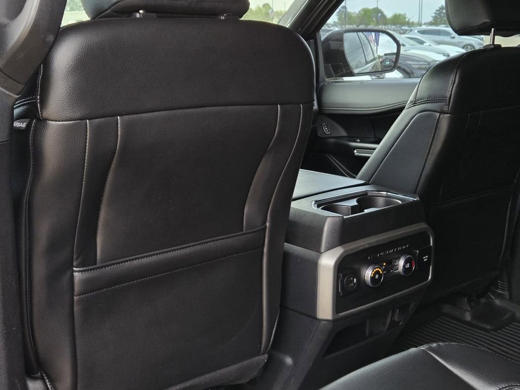 Used 2021 Ford Expedition Max XLT image 23