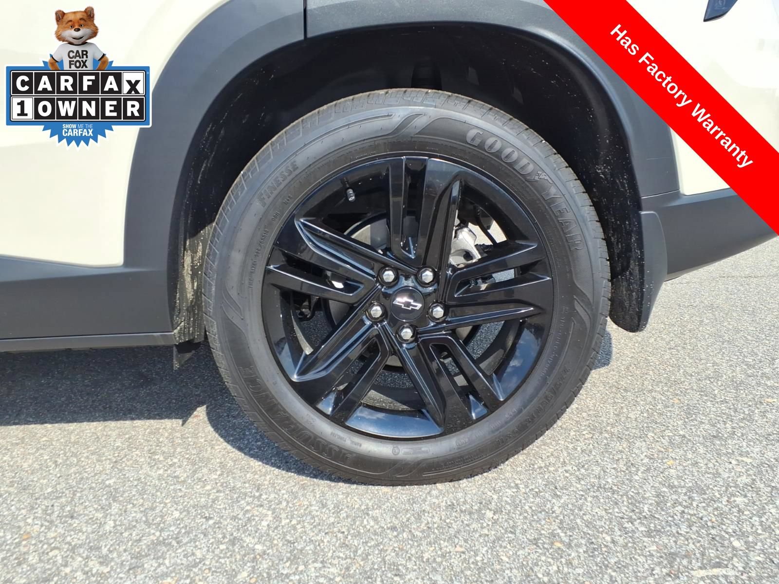 Used 2026 Chevrolet Trax ACTIV w/ Sunroof Package FWD image 11