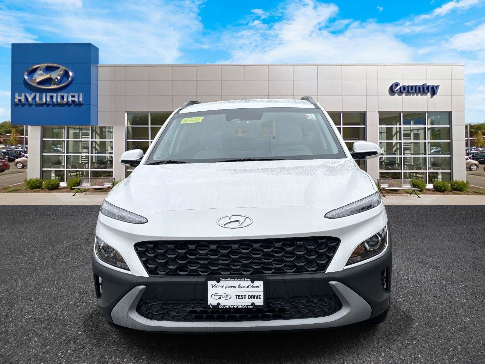 Certified 2023 Hyundai Kona SEL w/ Cargo Package image 2