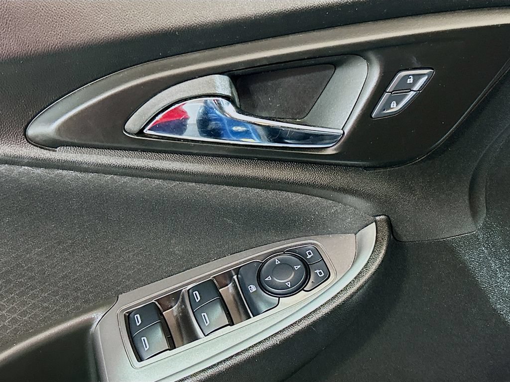 Used 2024 Chevrolet Malibu RS w/ LPO, Floor Liner Package FWD image 15
