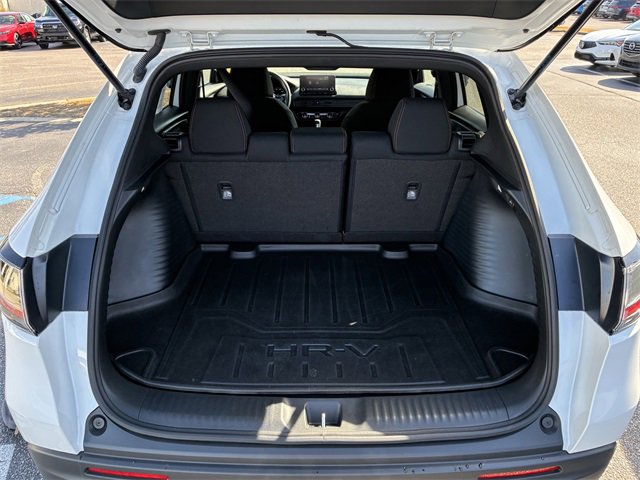 Certified 2023 Honda HR-V Sport image 28