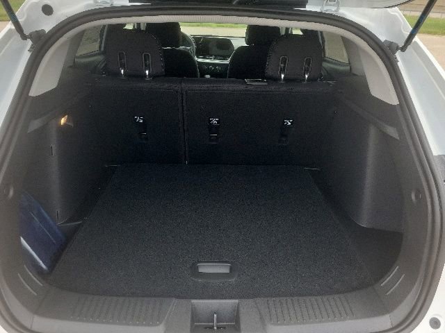 New 2026 Chevrolet Trax LS w/ LS Convenience Package FWD image 23