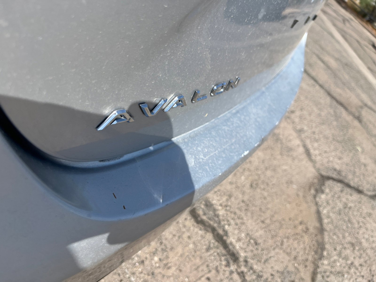 Used 2013 Toyota Avalon XLE image 24