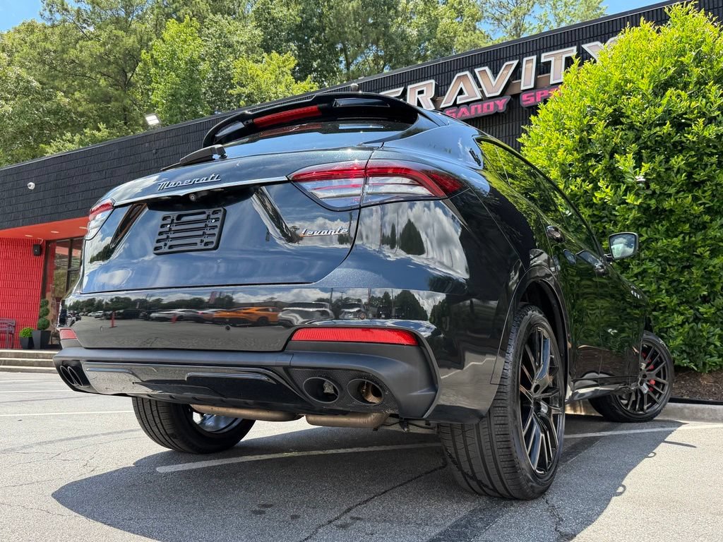 Used 2022 Maserati Levante Modena AWD/4WD image 13