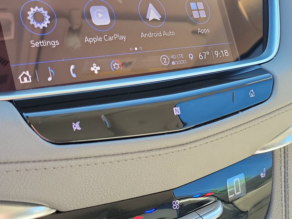 Used 2021 Cadillac XT5 Premium Luxury w/ LPO, Floor Liner Package FWD image 18