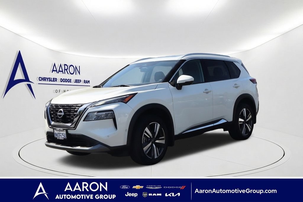 Used 2023 Nissan Rogue SL w/ SL Premium Package