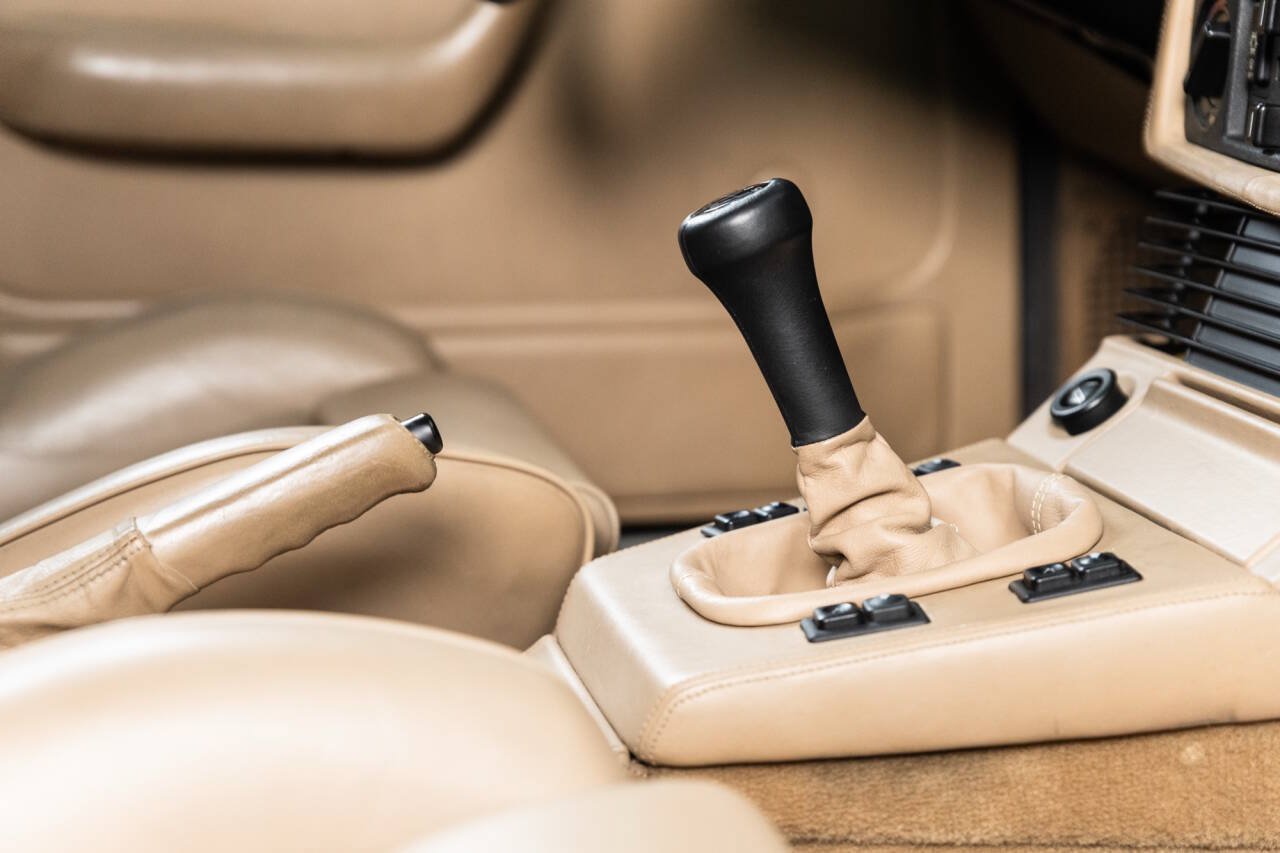 Used 1988 BMW M5 RWD image 45