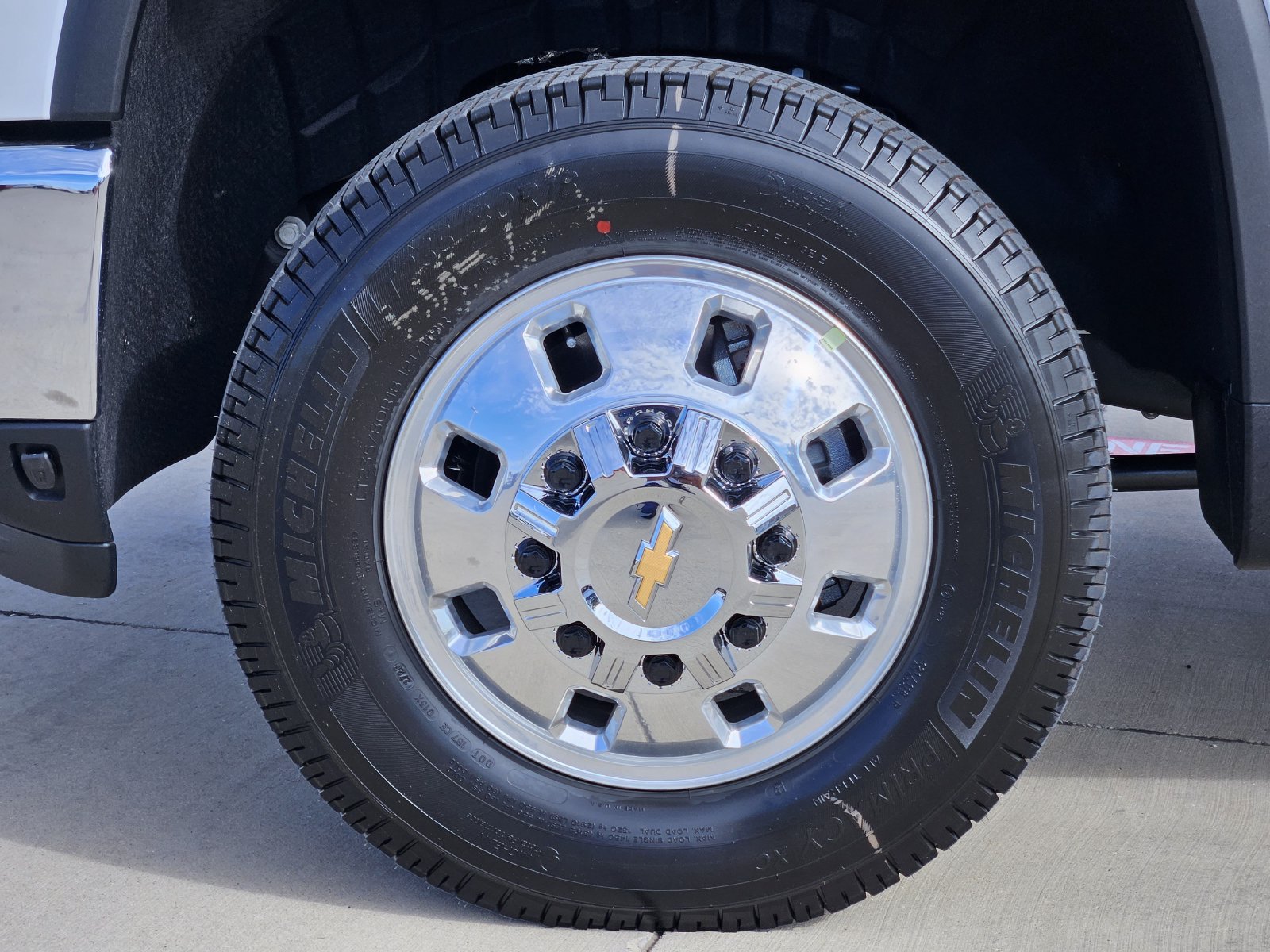 New 2026 Chevrolet Silverado 3500 LTZ w/ LTZ Plus Package AWD/4WD image 12