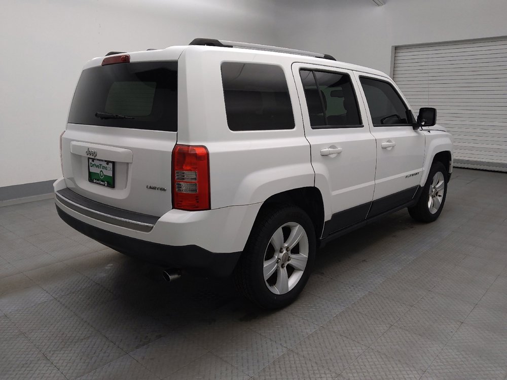 Used 2014 Jeep Patriot Limited w/ Sun/Sound Group FWD image 9