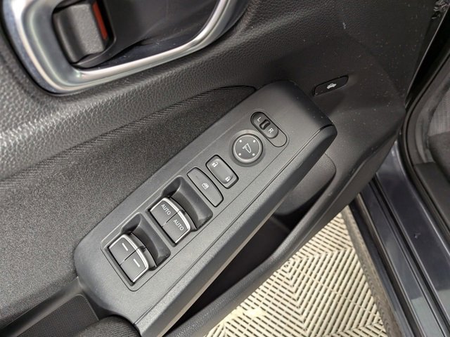 Used 2022 Honda Civic Sport image 9